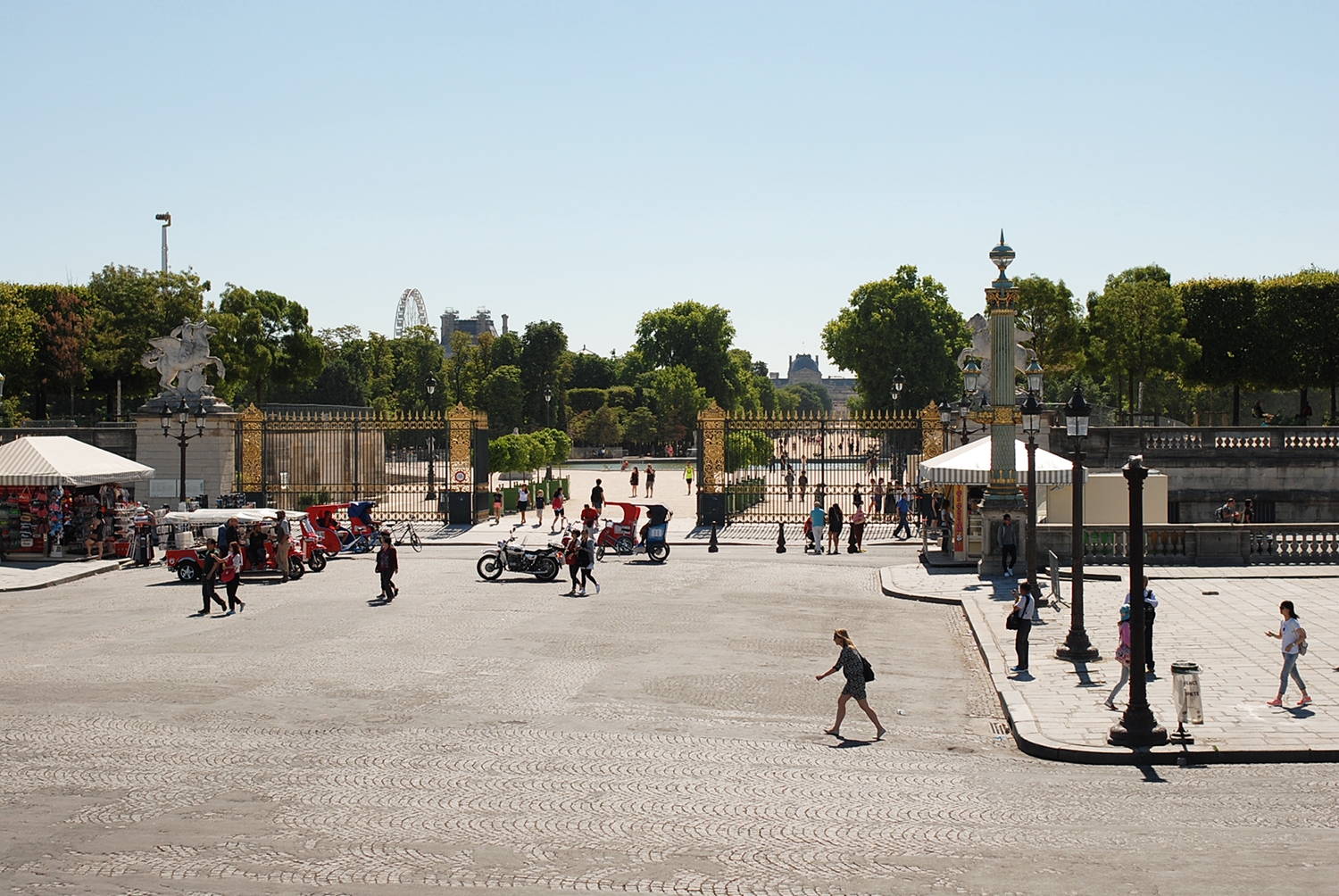 JARDIN DE TUILERIES / PARIS / JUL 2015