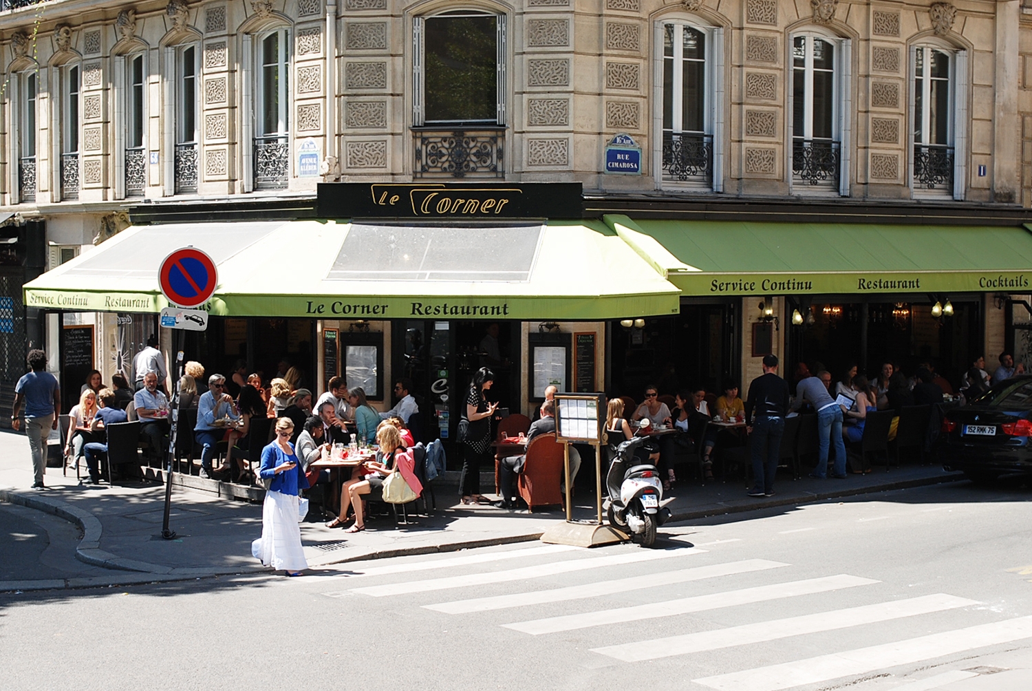PARIS BALADES LE CORNER / PARIS / JUL 2015